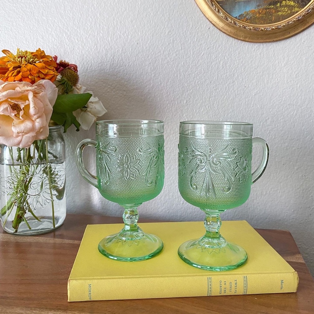 Vintage Tiara Chantilly Sandwich Green Glass Mug Pair